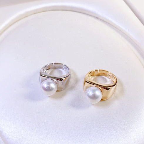 Power Edison Pearl Square Ring - 18K Gold Vermeil / Silver